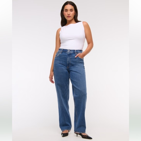 Abercrombie & Fitch Denim - Abercrombie & Fitch 90s Straight Ultra High Rise Jean Medium Wash 26 Curve Love